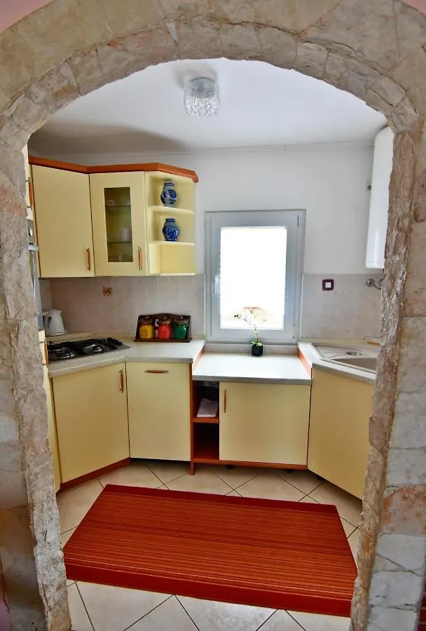 Apartment Savudrija 13589A